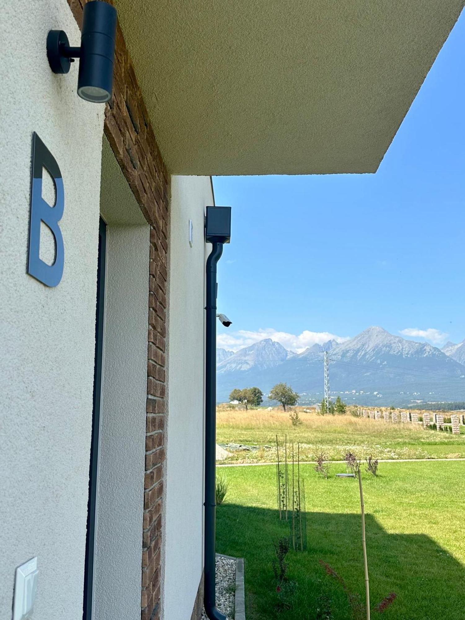 Vysoke Tatry - Isc Resort House For 13 People With 6 Extra Bed Poprad Exteriör bild